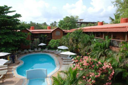 Hotel Sea Breeze Beach Resort Candolim, Goa