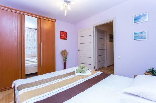 10 Niamiha Apartment