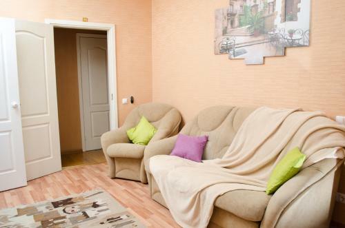 Dvukh Komnatnyie Apartamienty