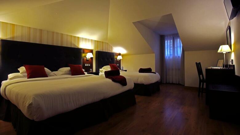 Hotel Rural - Restaurante El Rinc�n de Don Pelayo