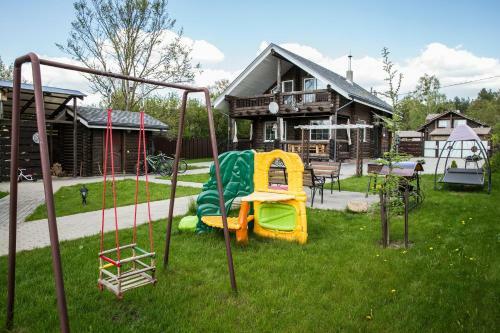 Hostal Usadba Domik V Pushche