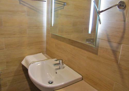 Green Park Hotel Airport Minsk