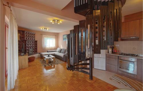 Two-bedroom Holiday Home In Stubicke Toplice