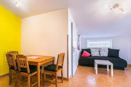 Apartments Goga