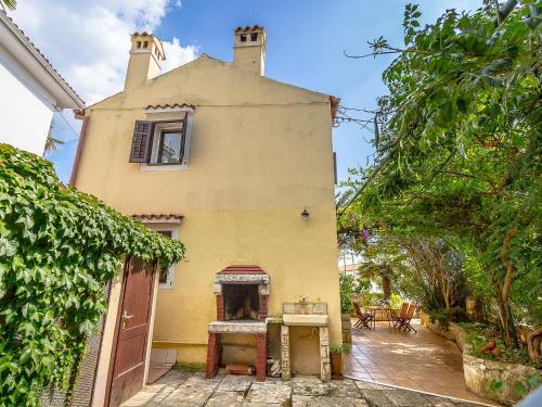 Holiday Home Zvone