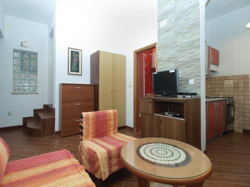 Apartments P-lena 1775