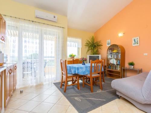 Apartment House Edel