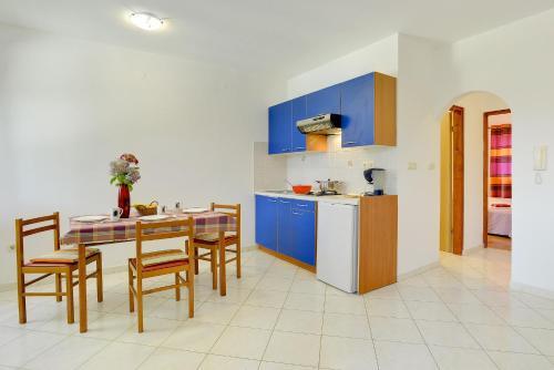 Apartments Ulika