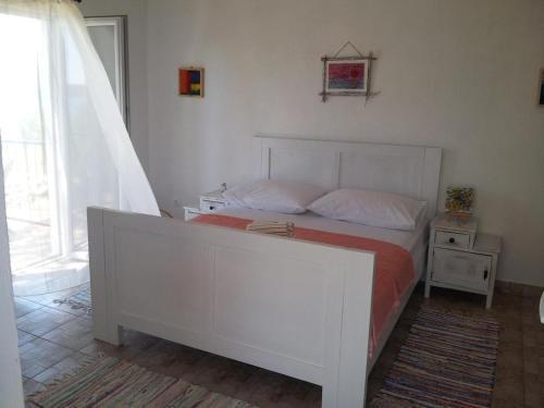 Secluded Holiday House Milna (brac) - 12229