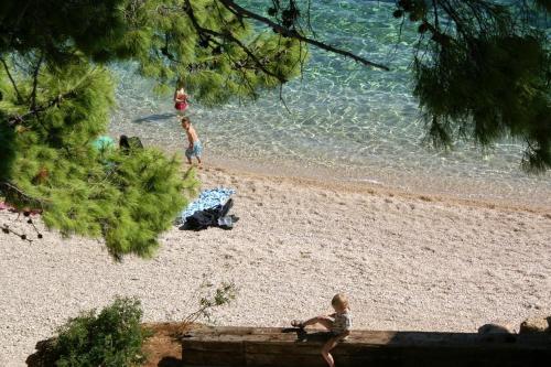 Apartments By The Sea Pisak (omis) - 15177
