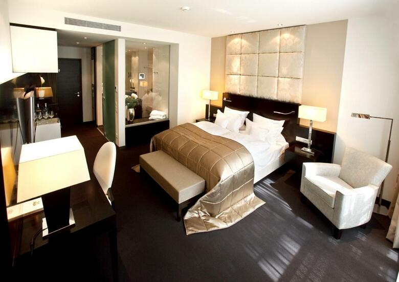 Relais & Ch�teaux Hotel Burg Schwarzenstein