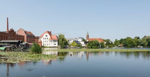 Apartamentos Fewo Auf Der Dominsel-lotus