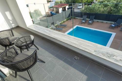 Apartamentos Villa Lasti With Private Swimming Pool