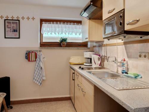 Quaint Holiday Home With Private Balcony In Trusetal