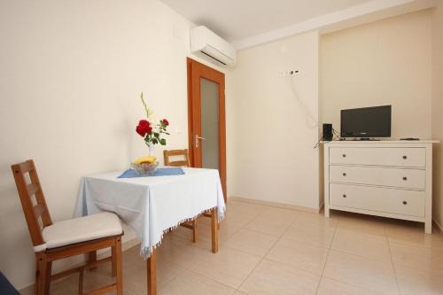 Apartments With A Parking Space Orebic (peljesac) - 10423
