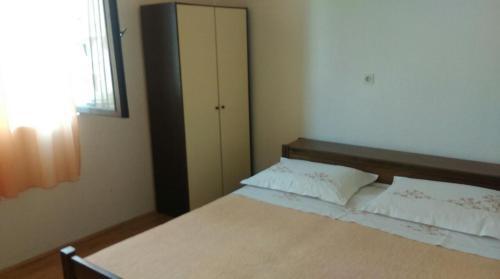 Apartments With A Parking Space Orebic (peljesac) - 13210