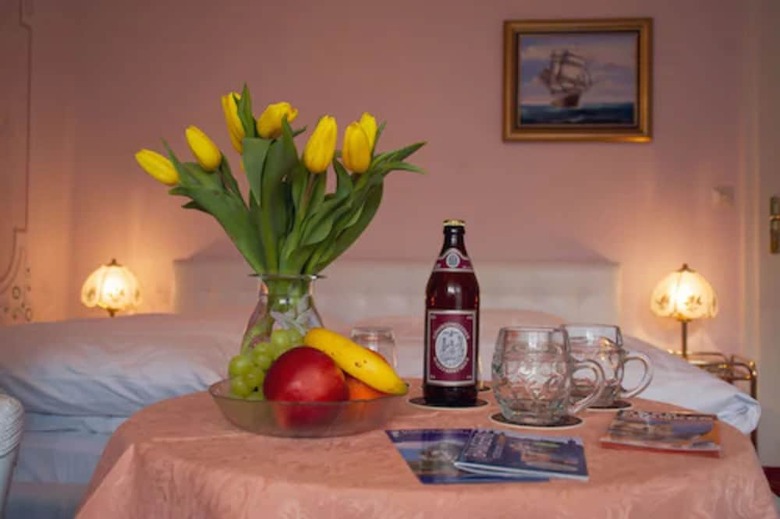 Hostal Hotel Garni Regina