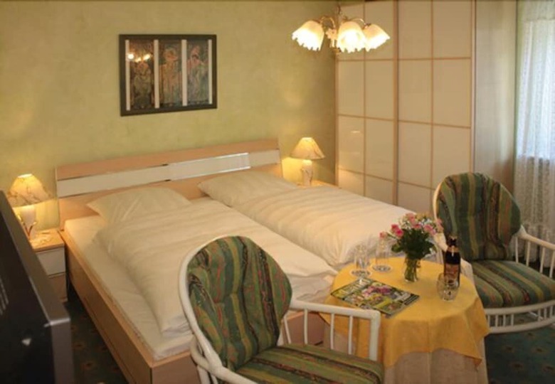 Hostal Hotel Garni Regina