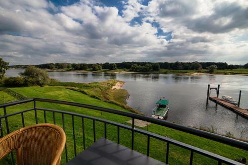 Hostal Elbterrassen Zu Brambach