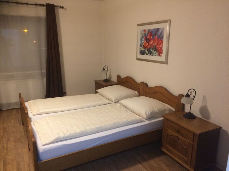Hostal Hotel Zum Schnackel