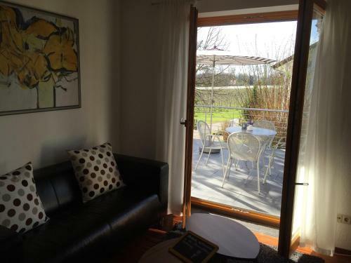 Apartamento Ferienwohnung Bl�tenweg Kluftern