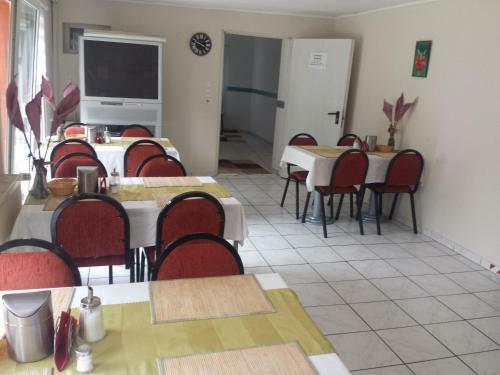 Hostal Hotel Riede