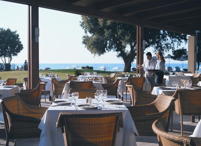 Hotel Kernos Beach