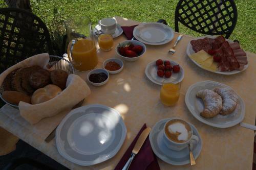 Hostal Pension Hof Im Feld