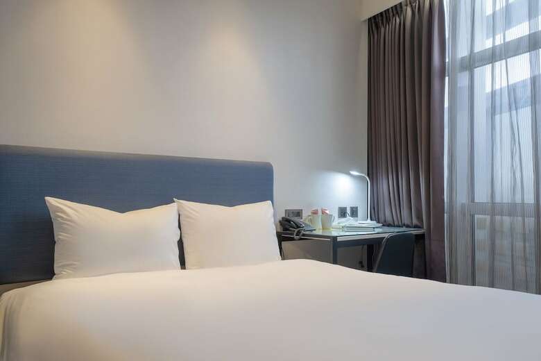 Hotel At Boutique