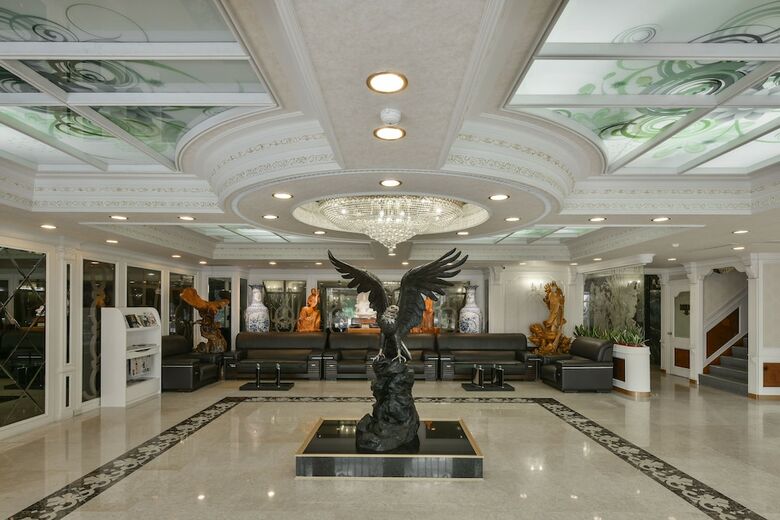 Ever Luck Hotel
