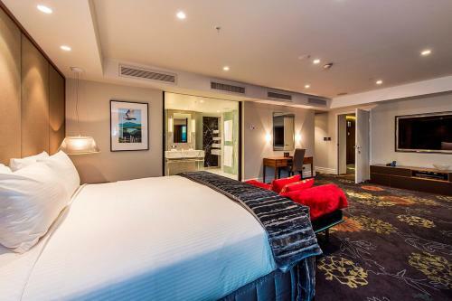 Hotel The Grand By Skycity