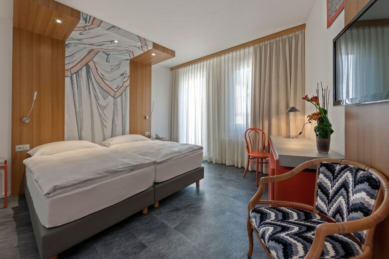 Hotel Albergo Carcani
