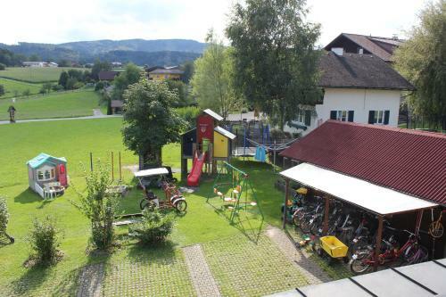 Hostal G�stehaus Regenbogen