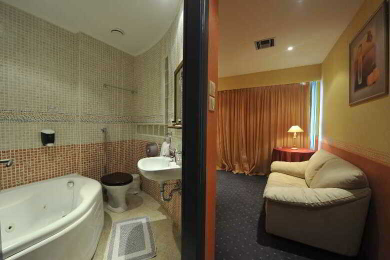 Isthmia Prime Hotel