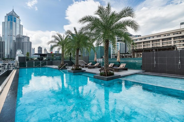 Hotel Surestay Plus By Best Western Sukhumvit 2