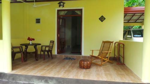 Hostal Lanka Rose Guest House
