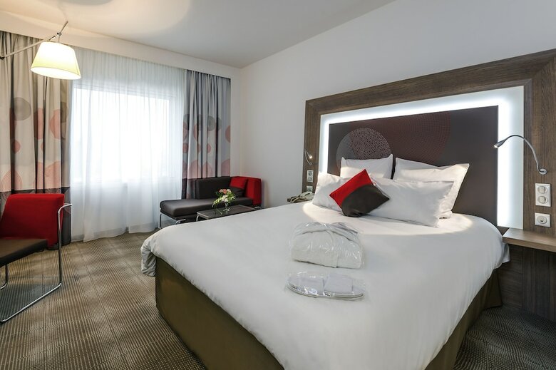 Hotel Novotel Paris Saint Denis Stade Basilique