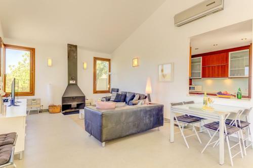 Es Barcares Villa Sleeps 4 Pool Air Con Wifi