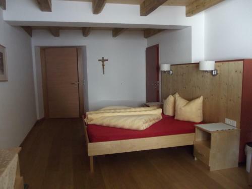 Hotel Gasthof Kronburg
