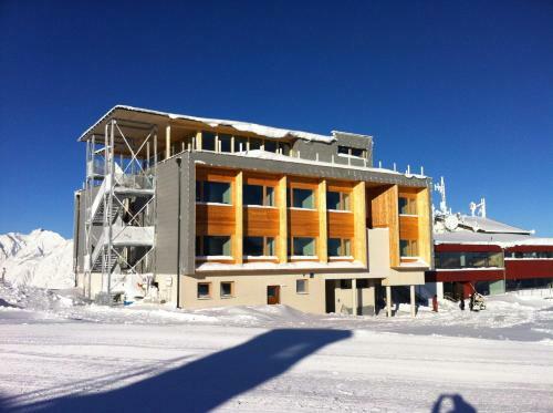 Hostal Venet Gipfelh�tte Incl. Ski Pass Or Cable Car Ride