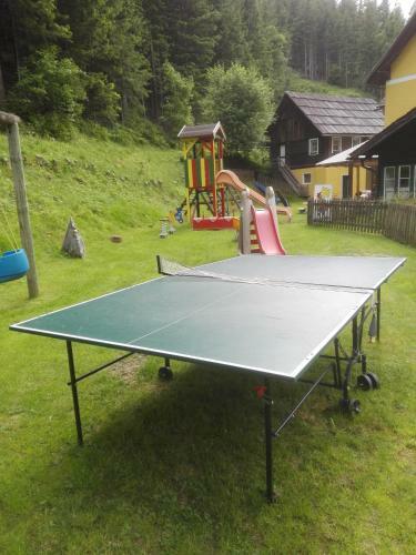 Hostal Familiengasthof Zirmhof