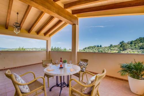 Caimari Villa Sleeps 8 Pool Air Con Wifi