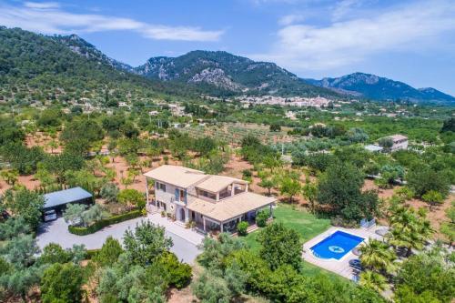 Caimari Villa Sleeps 8 Pool Air Con Wifi