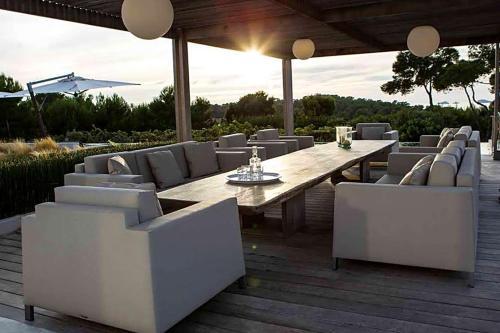 Cala Bassa Villa Sleeps 12 Pool Air Con Wifi