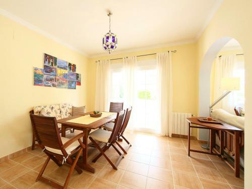 Casas De Torrat Villa Sleeps 8 Pool Wifi