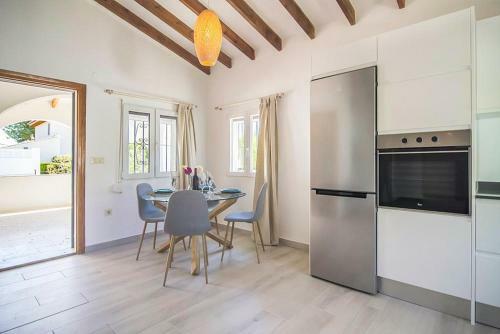 La Fustera Villa Sleeps 6 Pool Air Con Wifi