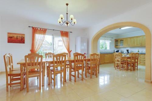 Casas De Torrat Villa Sleeps 20 Pool Air Con Wifi