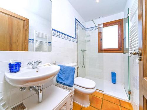 Xabia Villa Sleeps 8 Pool Air Con Wifi
