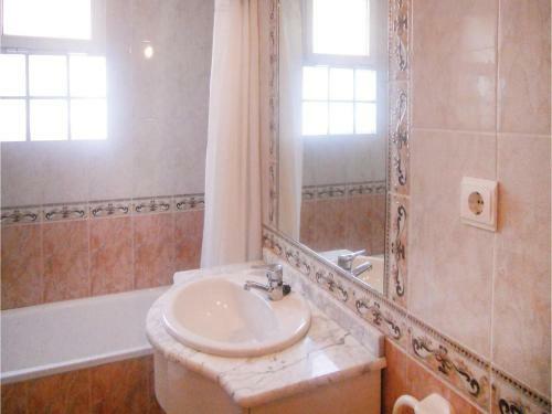 Two-bedroom Apartment In Los Alcazares
