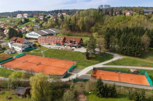 Hotel & Tennis Riederhof